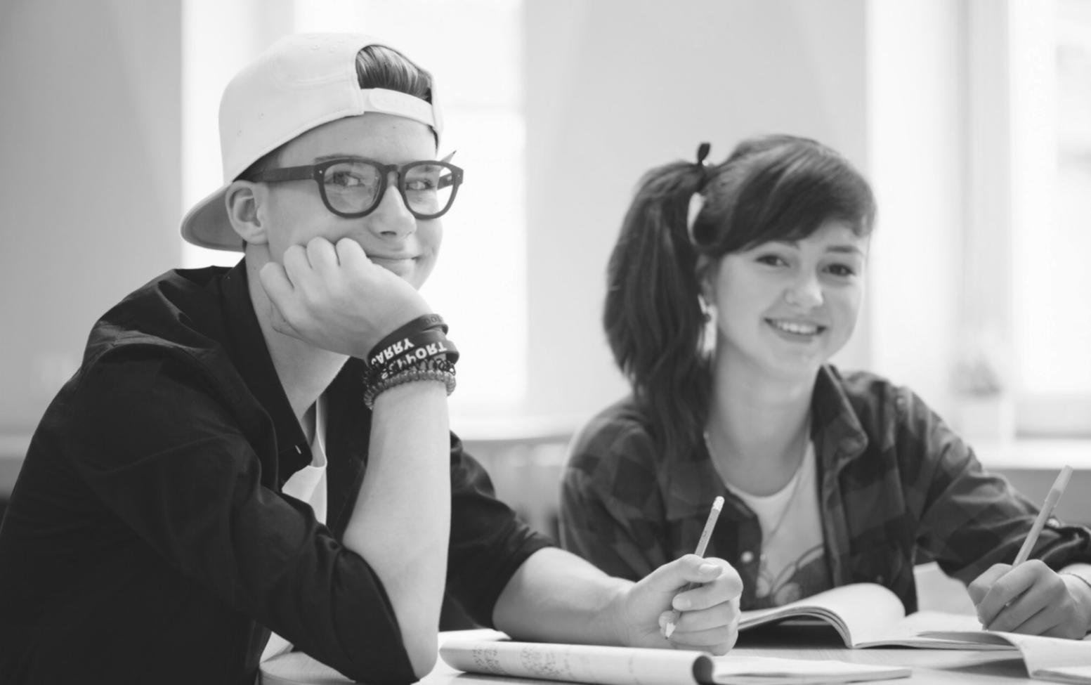 Interactive investment concept lesson with visual tools