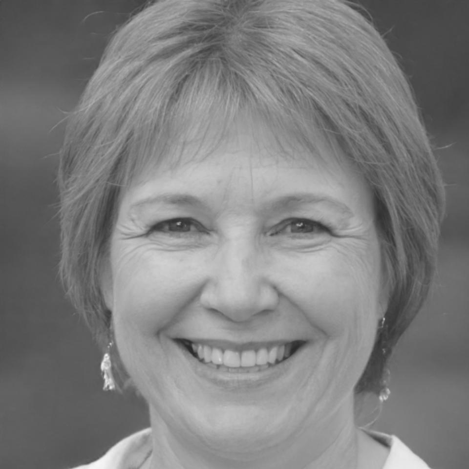 Siobhan Kirkwood sharing her investment learning experience